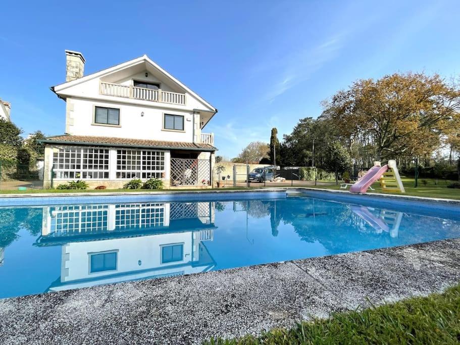 Вилла Amplia Casa Familiar Понтеведра Экстерьер фото